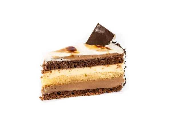 Свіжоспечений Смачний Шоколадний Торт Шарами Ізольовані Білому Тлі — стокове фото