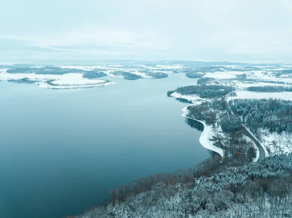 Vista Aérea Sobre Grande Lago Inverno — Fotografia de Stock