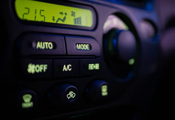 Контроль Температуры Toyota Sequoia 2003 — стоковое фото