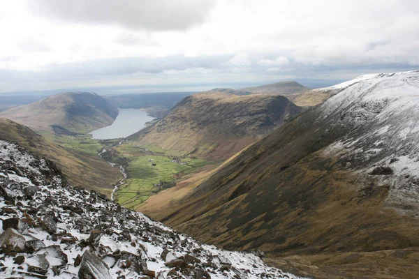 Abwasser Und Fallen Vom Gipfel Des Great Gable Lake District — Stockfoto