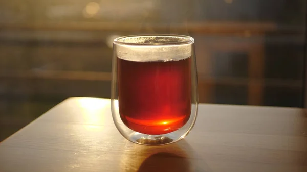 Chá Ceylon Preto Copo Vidro Pôr Sol — Fotografia de Stock