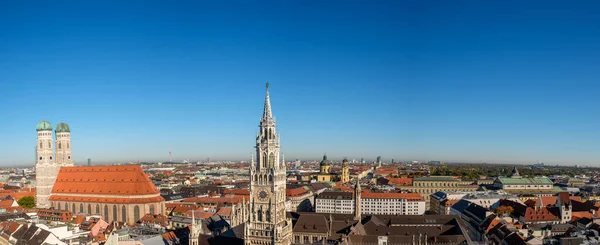 Uitzicht Stad München Sint Pieterskerk — Stockfoto