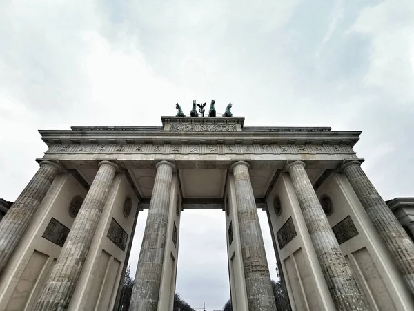 Ein Pariser Platz Berlin Deutschland Unter Blauem Himmel — Stockfoto