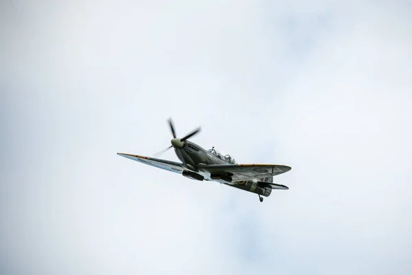 Malmesbury United Kingdom Sep 2017 Closeup Shot Airplane Sky — Stock Photo, Image