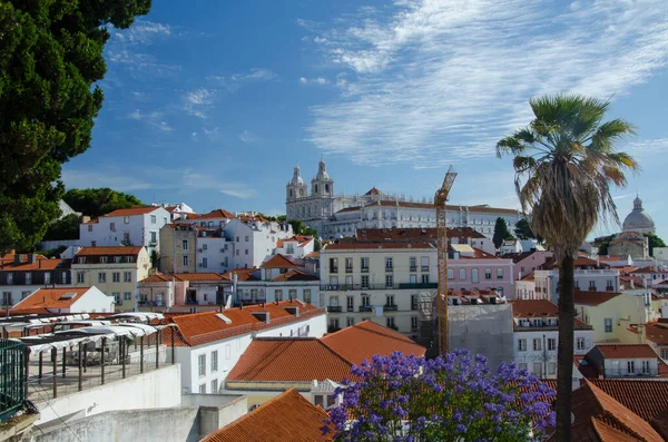 Uma Bela Vista Histórica Portas Sol Terrace Lisboa Portugal — Fotografia de Stock