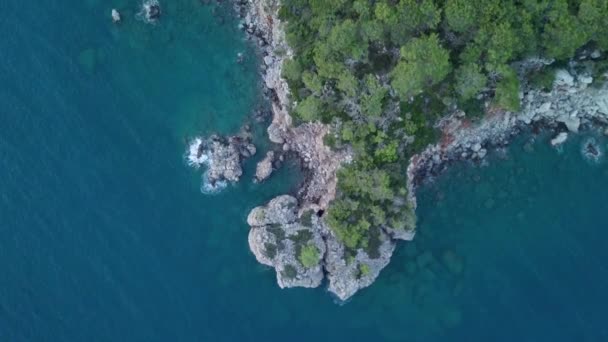 มมองทางอากาศของเกาะในทะเลแคร บเบ — วีดีโอสต็อก