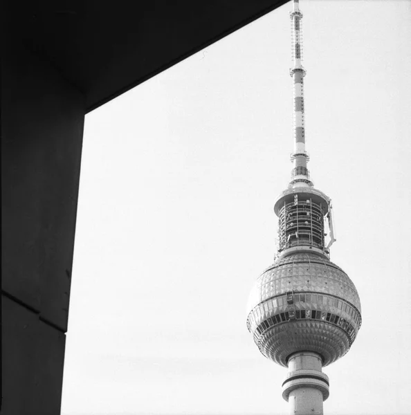 Grayscale Shot Sphere Spire Berlin Television Tower Rising Sky — Stock Photo, Image