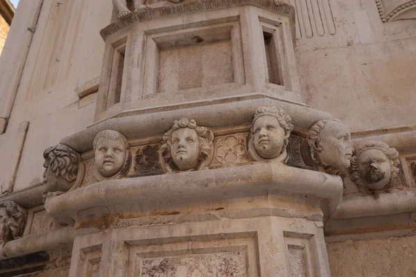 Tiro Ângulo Baixo Catedral James Sibenik Patrimônio Mundial Unesco Croácia — Fotografia de Stock