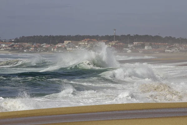 Een Noord Portugese Kust Een Ruwe Zee Dag — Stockfoto