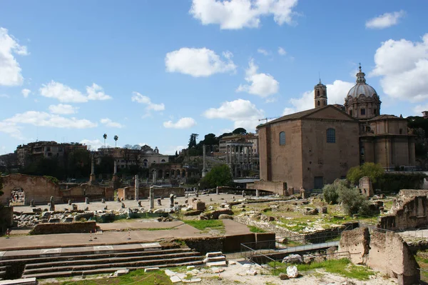Rome Italy Apr 2010 Горизонтальний Знімок Руїн Стародавніх Будівель Знайдених — стокове фото