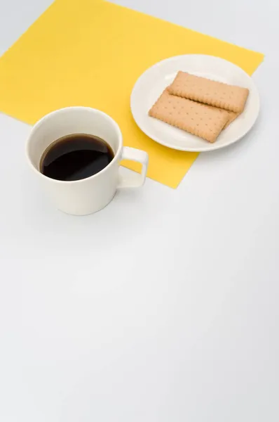 Black Coffee Mug Plate Biscuits White Background Copy Space — Stock Photo, Image