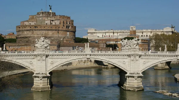 Egy Vízszintes Felvétel Aelian Hídról Szent Angyal Várának Közelében Róma — Stock Fotó