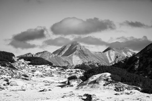 Zimowy Widok Dolinę Pięciu Jezior Lub Dolinę Pieciu Stawow Tatrach — Zdjęcie stockowe