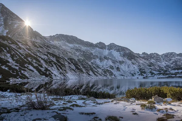 Téli Kilátás Nyílik Völgy Tavak Vagy Dolina Pieciu Stawow Tátra — Stock Fotó