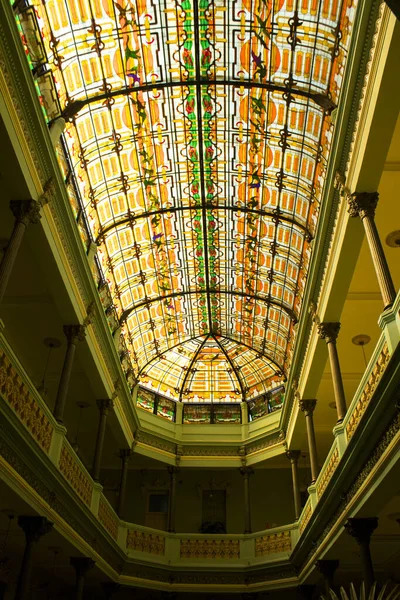 Details Van Het Verbazingwekkende Glas Lood Van Het Hotel Raquel — Stockfoto