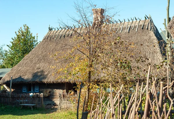 Kuligow Polen Okt 2021 Rieten Houten Huis Een Openluchtmuseum Herfst — Stockfoto