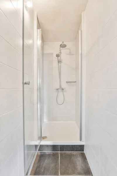 Minimalistic Bathroom Shower — Stock Photo, Image