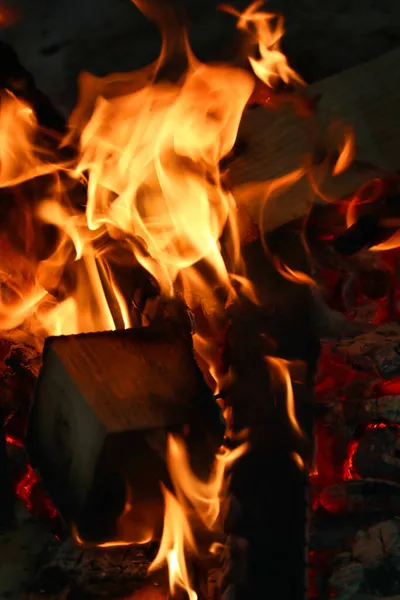 Drewniane Deski Płonące Wielkim Pożarze — Zdjęcie stockowe
