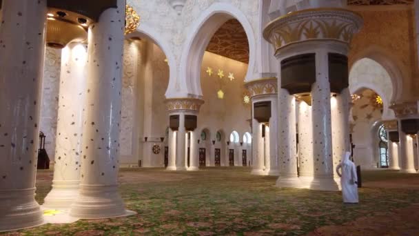 清真寺的内部 — 图库视频影像