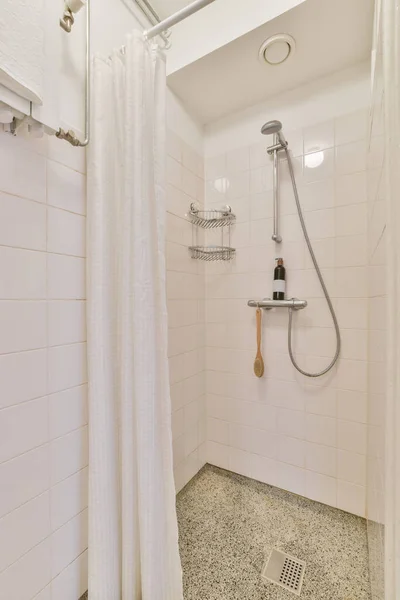 Vertical Shot White Furnished Bathroom Design — Stock Photo, Image