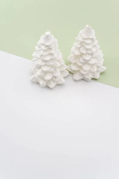 Weihnachten Ornamentalen Hintergrund Mit Tannenbäumen Auf Einer Grünen Und Weißen — Stockfoto