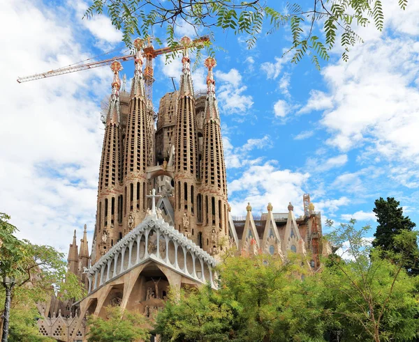 Новый Фасад Кафедрального Собора Святого Семейства Барселона Испания Работа Продолжается — стоковое фото