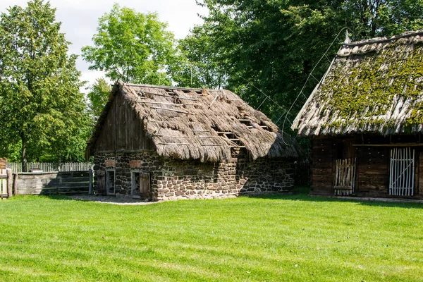 Een Prachtig Uitzicht Een Schuur Een Landelijke Omgeving Een Zonnige — Stockfoto