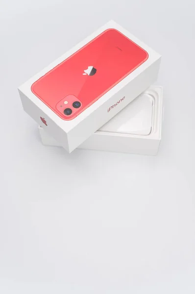 Como Italien Oktober 2021 Iphone Produkt Rote Apple Smartphone Box — Stockfoto