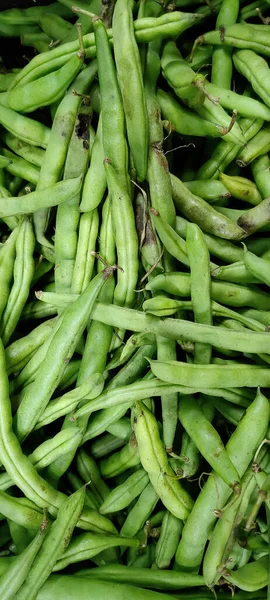 Närbild Ett Gäng Gröna Bönor Ovanpå Varandra — Stockfoto