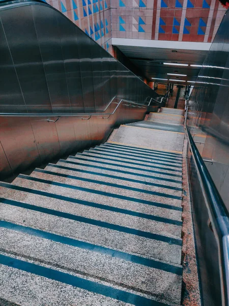 Vertical Shot Modern Metal Stairs — Stock Photo, Image