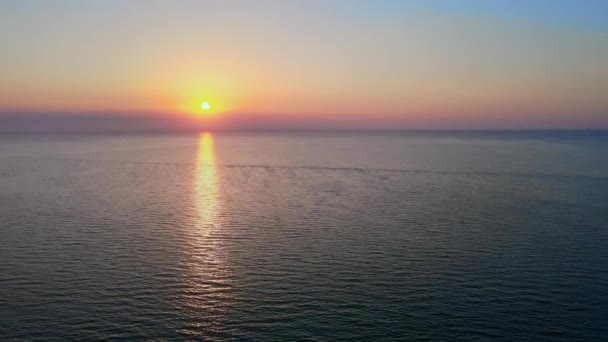 Vista Pitoresca Superfície Interminável Mar Ondulação Pôr Sol — Vídeo de Stock