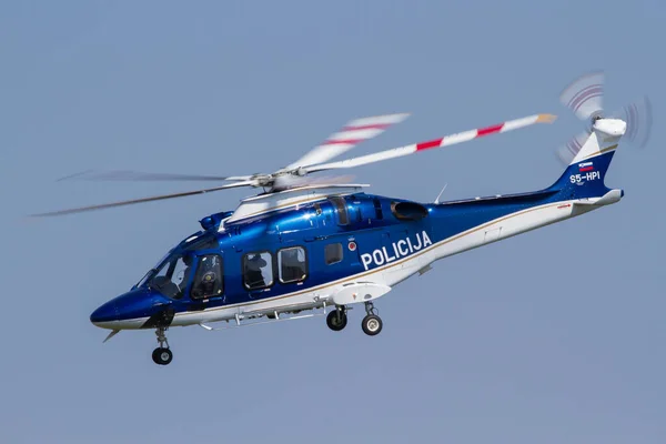 Maribor Slowenien August 2021 Slowenischer Polizeihubschrauber Hpi Leonardo Helicopter Aw169 — Stockfoto