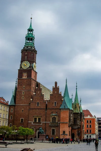 Vertical Shot Main Market Square Wroclaw Poland Cloudy Day — Stock Photo, Image