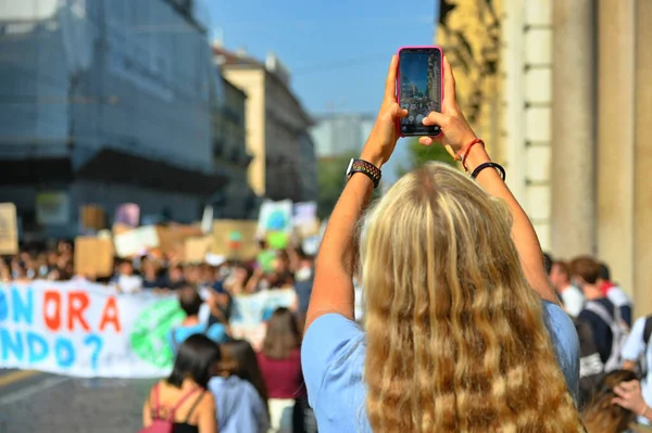 Италия Сентября 2021 Глобальная Забастовка Пятницы Будущее Против Изменения Климата — стоковое фото
