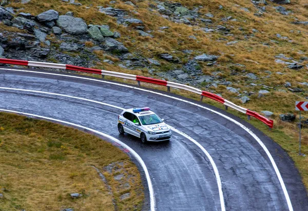 Transfagarasan Romania 2021年9月28日 一辆警车在罗马尼亚的横贯公路上 — 图库照片