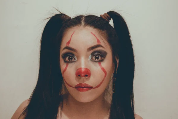 Gros Plan Une Femme Hispanique Portant Maquillage Clown Posant Pour — Photo