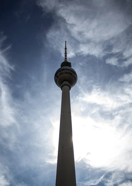 Berlińska Wieża Telewizyjna Portrecie Kolorze Niebieskim Berlińskim Niemieckim — Zdjęcie stockowe
