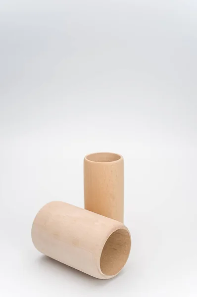 Zylinderhalter Aus Massivem Holz Auf Weißer Oberfläche Mit Textfläche — Stockfoto