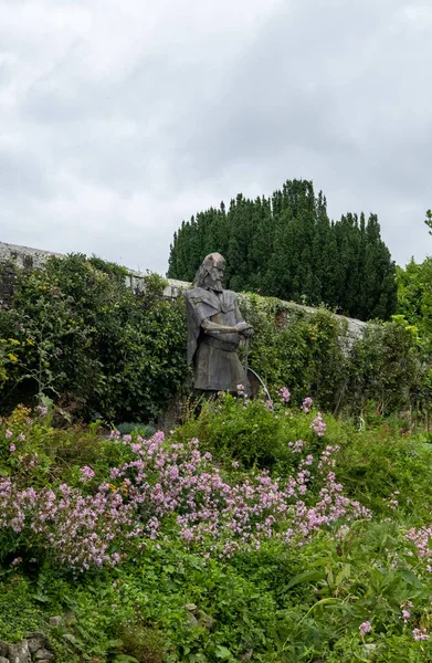 Shaftsbury United Kingdom Aug 2021 Statue King Alfred Andrew Mont — стокове фото