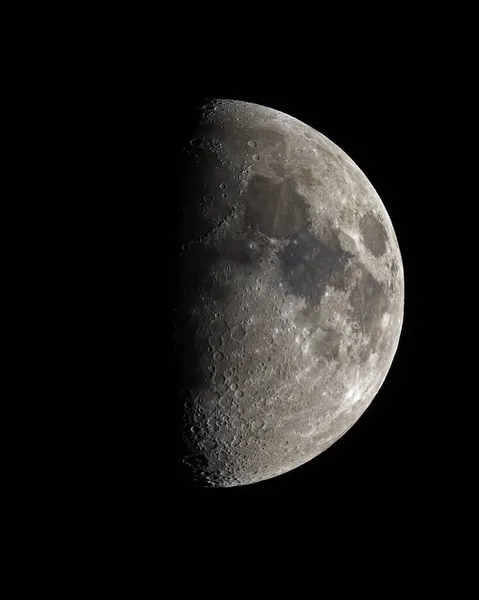 Księżyc Strzelać Nad Miastem Beelitz — Zdjęcie stockowe
