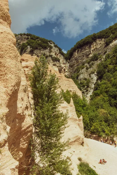 Nuvens Sobre Canyon Rosa Coxa Perto Lago Fiastra Região Marche — Fotografia de Stock