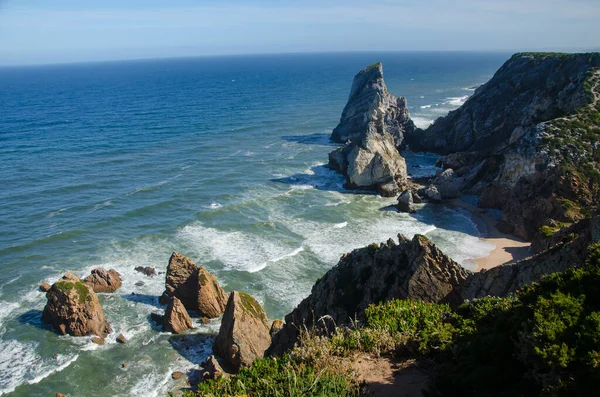 Prachtig Uitzicht Kliffen Zee Praia Ursa Portug — Stockfoto