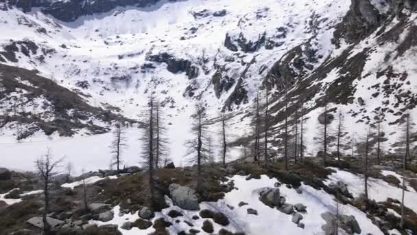 Festői Kilátás Hóval Borított Hegyek Napsütéses Napon — Stock videók