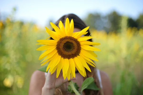 Beautiful View Woman Holding Sunflower Covering Her Face — Stock Photo, Image