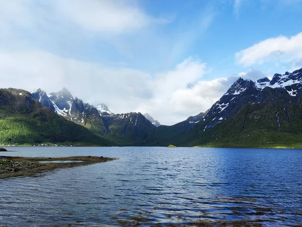 Ένα Όμορφο Τοπίο Των Νησιών Lofoten Νορβηγία — Φωτογραφία Αρχείου