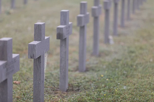 Lápida Cruza Cementerio Cementerio Lowyat Ciudad Limoges Francia — Foto de Stock