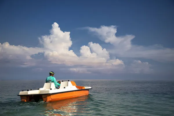 Mayabeque Cuba Sep 2021 Mensen Kajakken Zee Aan Het Jibacoa — Stockfoto
