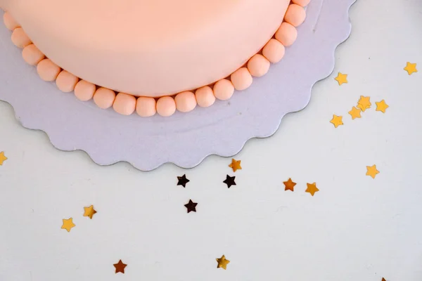 ピンク色のケーキの上からの眺め — ストック写真