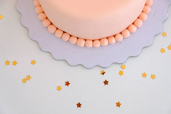 ピンク色のケーキの上からの眺め — ストック写真