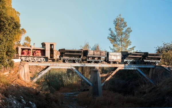 Beautiful Image Ancient White Locomotive Bridge Sunlight Nature View — Stock Photo, Image